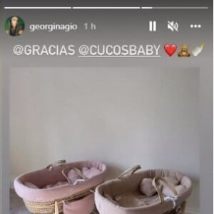 Nas redes sociais, Georgina mostrou detalhes do quarto dos gêmeos