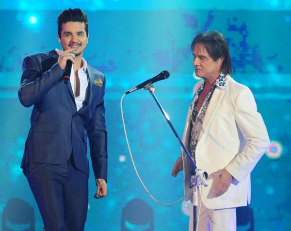 Luan Santana Canta Com Roberto Carlos Em Especial E O Sonho De Todo Artista Purepeople luan santana canta com roberto carlos
