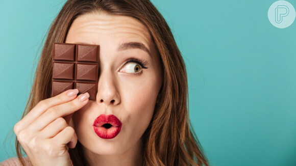 Compulsão alimentar: vício por chocolate pode ser controlado pela hipnose. Expert explica!