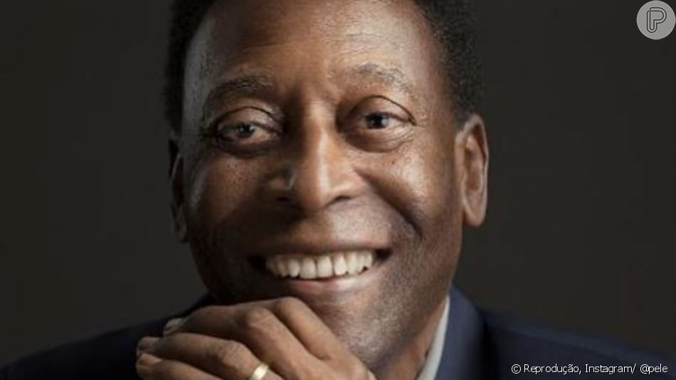 Pelé é internado para tratamento de câncer