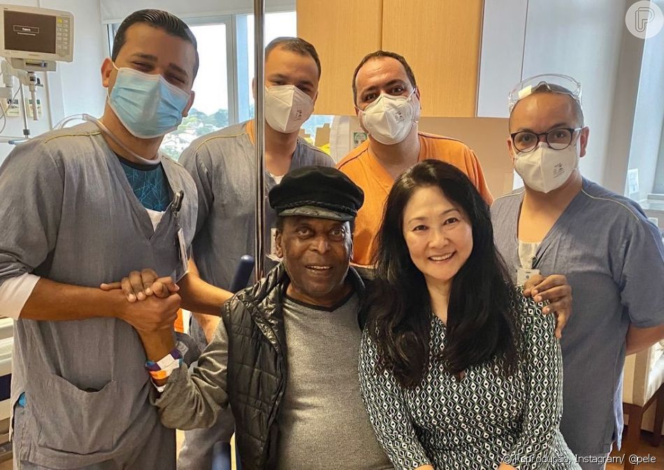 Em fevereiro, Pelé fez exames de rotina e estendeu internação após detectar uma infecção unrinária