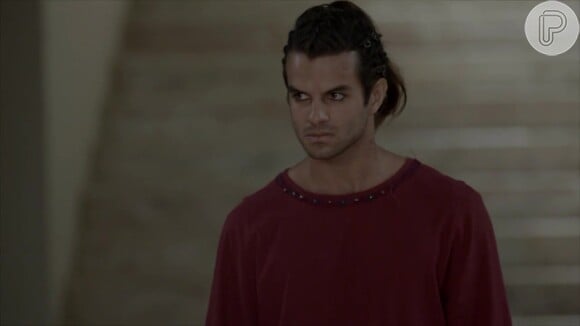 Daniel Blanco interpreta Luciér, vilão da primeira temporada da novela/série 'Reis'