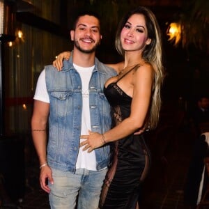 Maíra Cardi afirmou que o que não falta para o casal é convite para campanhas publicitárias