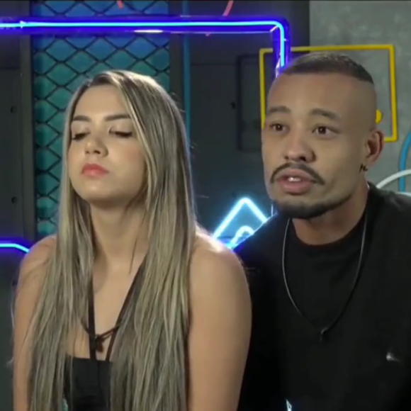 'Power Couple' 2022: mulher de Mussunzinho discute com Brenda e diz à colega de confinamento que só tem um rosto