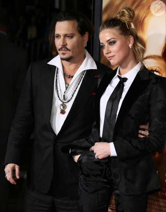 Johnny Depp e Amber Heard se casaram em 2015