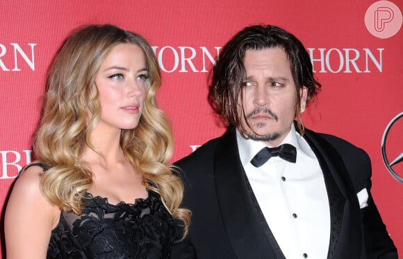 Johnny Depp entrou com uma ação contra Amber Heard por causa de um artigo publicado por ela em 2018