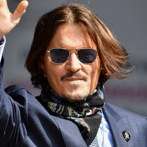 Johnny Depp perdeu alguns trabalhos após as acusações de Amber Heard