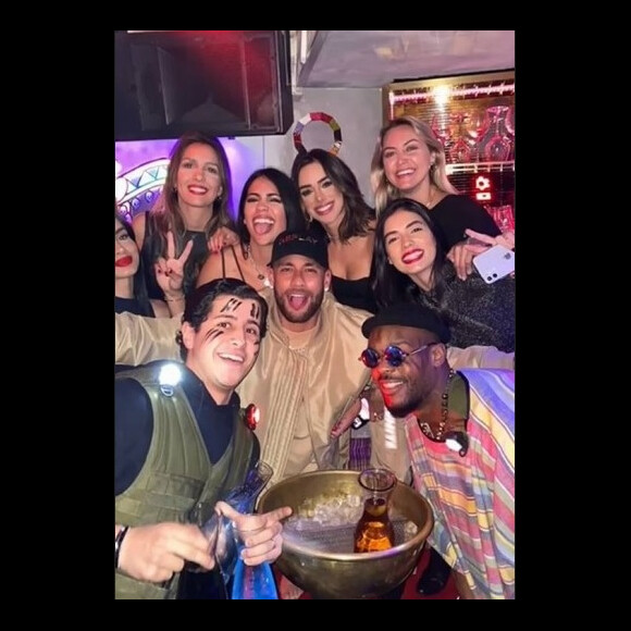 Bruna Biancardi passou o aniversário com Neymar em Paris