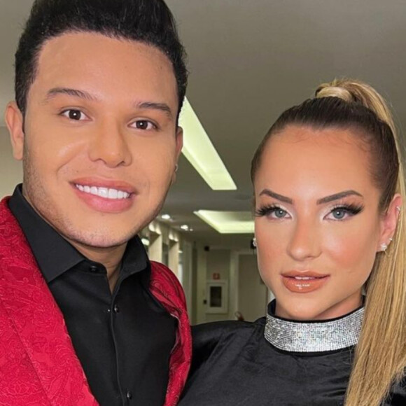 Notícias de um suposto noivado entre Gabi Martins e Tierry também surgiram pós-termino