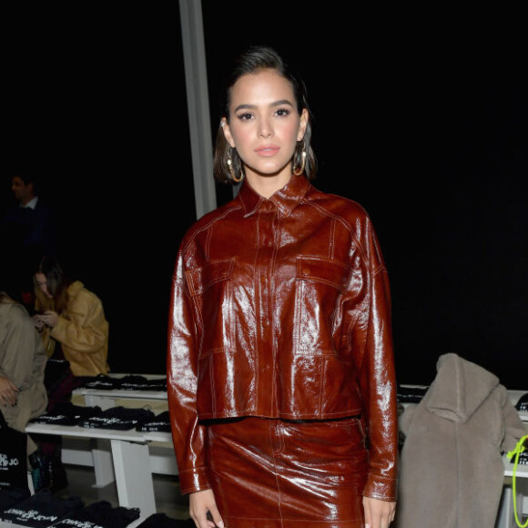 Experiências anteriores de Bruna Marquezine por vezes ofuscarem a carreira da atriz