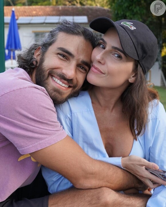 Deborah Secco é casada com o ator Hugo Moura