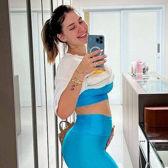 Virgínia Fonseca mostrou sua barriga de gravidez mexendo