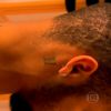 Neymar abriu a sua casa na Espanha para o repórter Tino Marcos, do 'Esporte Espetacular', e mostrou rotina de malhação com preparador físico e fisioterapeuta particulares. A matéria vai ao ar em 21 de dezembro de 2014