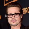 Brad Pitt foi à première de 'Unbroken', filme de Angelina Jolie, já que a mulher está com catapora
