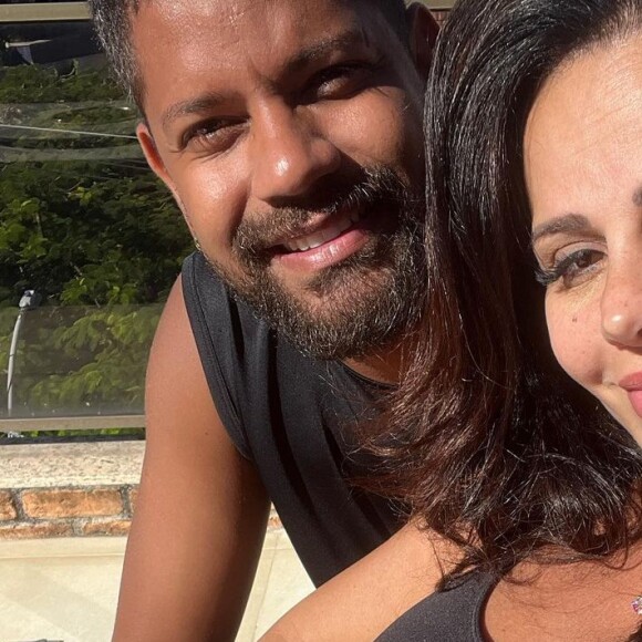 Viviane Araújo grávida: 'É você, meu Deus, quem mantém esta família unida e que sempre celebra a paz e o amor'