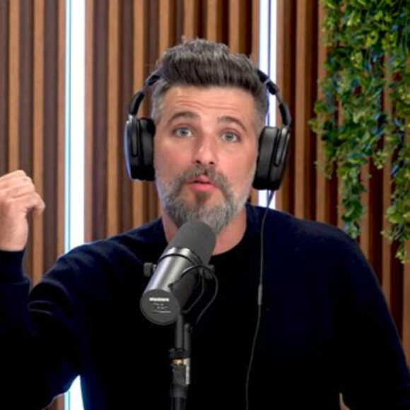 Bruno Gagliasso esclareceu que o problema inicial entre eles não foram divergências políticas