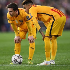 Além disso, Messi acredita que Neymar contribui positivamente ao clube