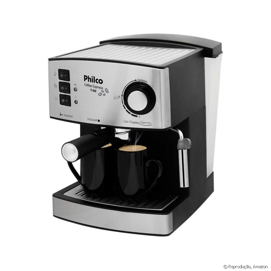 O signo de Touro ama tudo que for relacionado à gastronomia: essa aqui é a Cafeteira Coffee Express, da Philco, uma ótima sugestão de presente