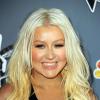 Christina Aguilera mostrou preocupação com as últimas polêmicas envolvendo Justin Bieber e decidiu dar conselhos para o astro em entrevista para o site 'Hollyscoop', nesta quinta-feira, 21 de março de 2013