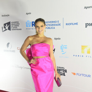 Isabella Santoni prestigiou o 21º Grande Prêmio do Cinema Brasileiro, realizado no Rio de Janeiro