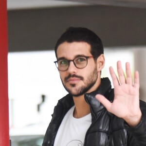 Rodrigo Mussi relata choque ao acordar do coma: 'Acordei, me olhei no espelho, me choquei e comecei a chorar me olhando. Foi muito forte'