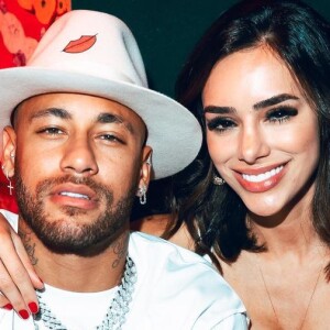 Após os boatos, Bruna Biancardi confirmou o fim do namoro com Neymar nesta sexta-feira (12)
 