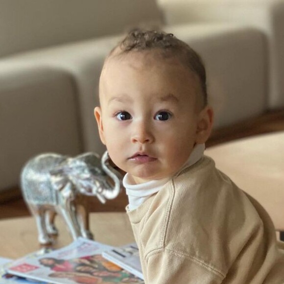 Cris, filho de Bianca Andrade, sempre rouba a cena nas redes sociais