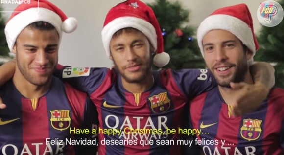 Neymar, Rafinha e Jordi Alba gravam mensagem de fim de ano