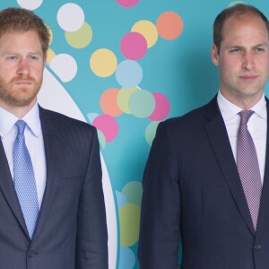 Treta na família real? Documentário revela desentendimento entre o príncipe William e Harry
 