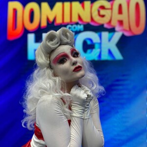 Larissa Manoela também dublou Glória Groove no 'Domingão'