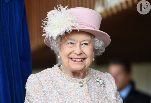 Rainha Elizabeth II: o historiador ainda afirma que a monarca era o principal canal entre Windsor e a Califórnia