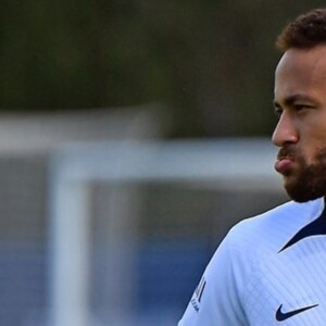 Neymar também foi acusado de fraude fiscal quando foi jogar no Barcelona