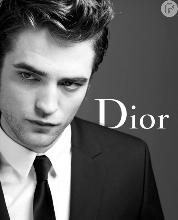 Robert Pattinson em campanha antiga da Dior. Agora, ele fecha novo contrato, segundo informações do site 'Daily Mail', em março de 2013