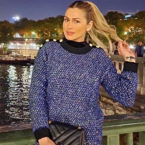 Lívia Andrade estava em Paris, na França