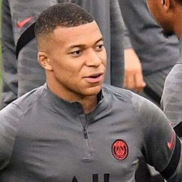 Neymar quer ganhar a Copa do Mundo para tirar o protagonismo de Mbappé do PSG