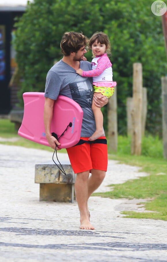 Clara Maria, filha de Tatá Werneck e Rafael Vitti, já tem 2 anos