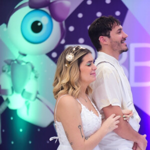 Viih Tube participou do 'BBB 21', enquanto Eliezer esteve no reality neste ano