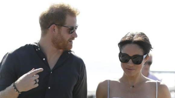 As polêmicas recorrentes de Príncipe Harry e Meghan Markle com a monarquia após o casal renunciar às funções reais parecem longe de cessar