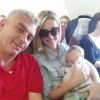 Ana e o marido, Alexandre Correa, levam o filho para fazer a primeira viagem de avião