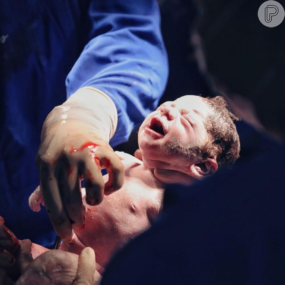 Segunda filha de Virgínia Fonseca e Zé Felipe nasceu com 3,160 kg e 48 cm
 