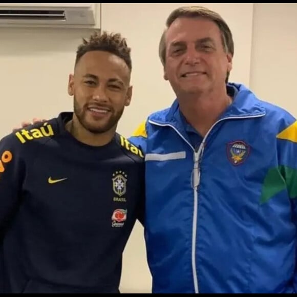 Neymar prometeu dedicar o primeiro gol da Copa do Mundo a Bolsonaro