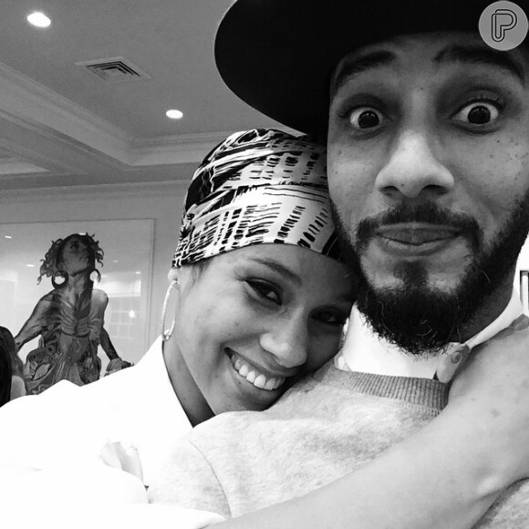 Alicia Keys mostra o teste do pézinho de seu segundo filho, Genesis Ali Dean