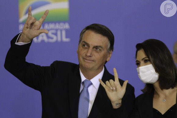 Michelle e Jair Bolsonaro levantaram suspeitas de crise no casamento após troca de unfollow em rede social