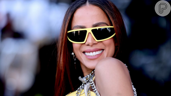 Anitta anuncia 'maior carnaval de todos os tempos'