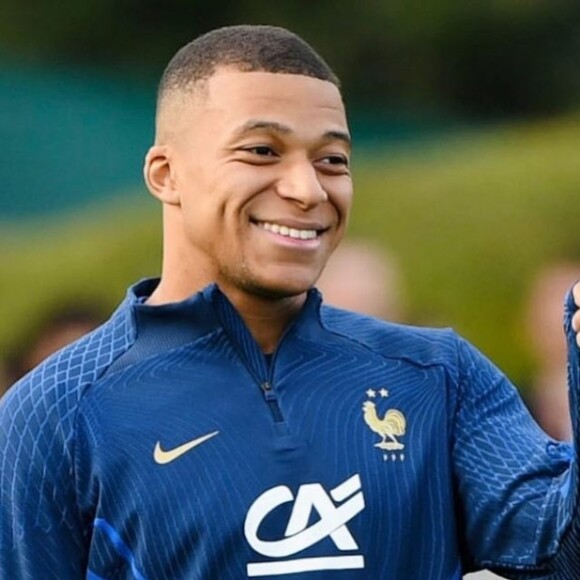 Relação entre Neymar e Mbappé estava mal desde o início da temporada