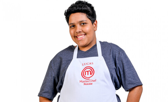 Masterchef Júnior: Lucas tem 13 anos e aprendeu a cozinhar com a sua avó fazendo muitas receitas tradicionais. Seu ponto forte é a confeitaria.