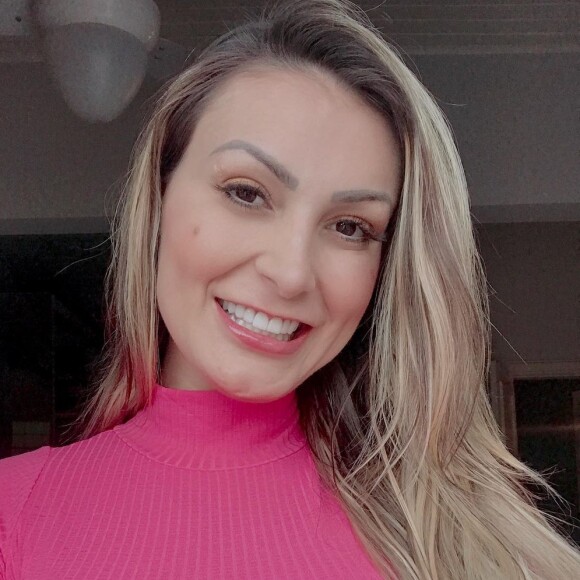 Enquanto Andressa Urach faz progressos no tratamento, o marido e a mãe da modelo, Thiago e Marisete, têm trocado uma série de acusações graves nas redes sociais