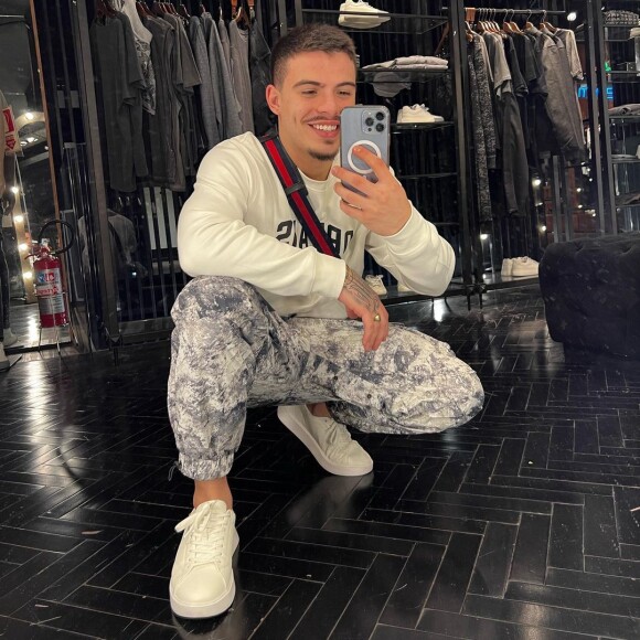 Thomaz Costa compartilhou a sensação de ser filmado fora do programa