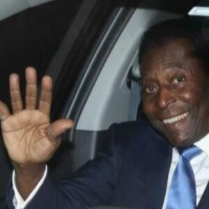 Em post no Instagram, Pelé agradeceu homenagem que recebeu do Catar