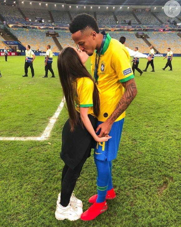 Éder Militão e Tiffany Alvares tiveram um namoro discreto em 2019